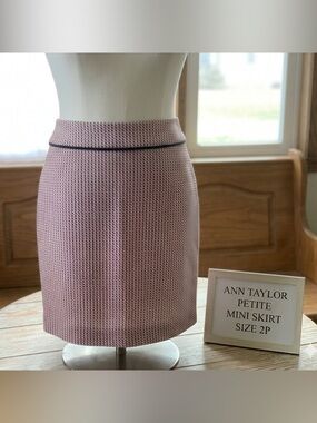 Ann Taylor Petite Geometric Print Cotton Stretch Mini Skirt 2P